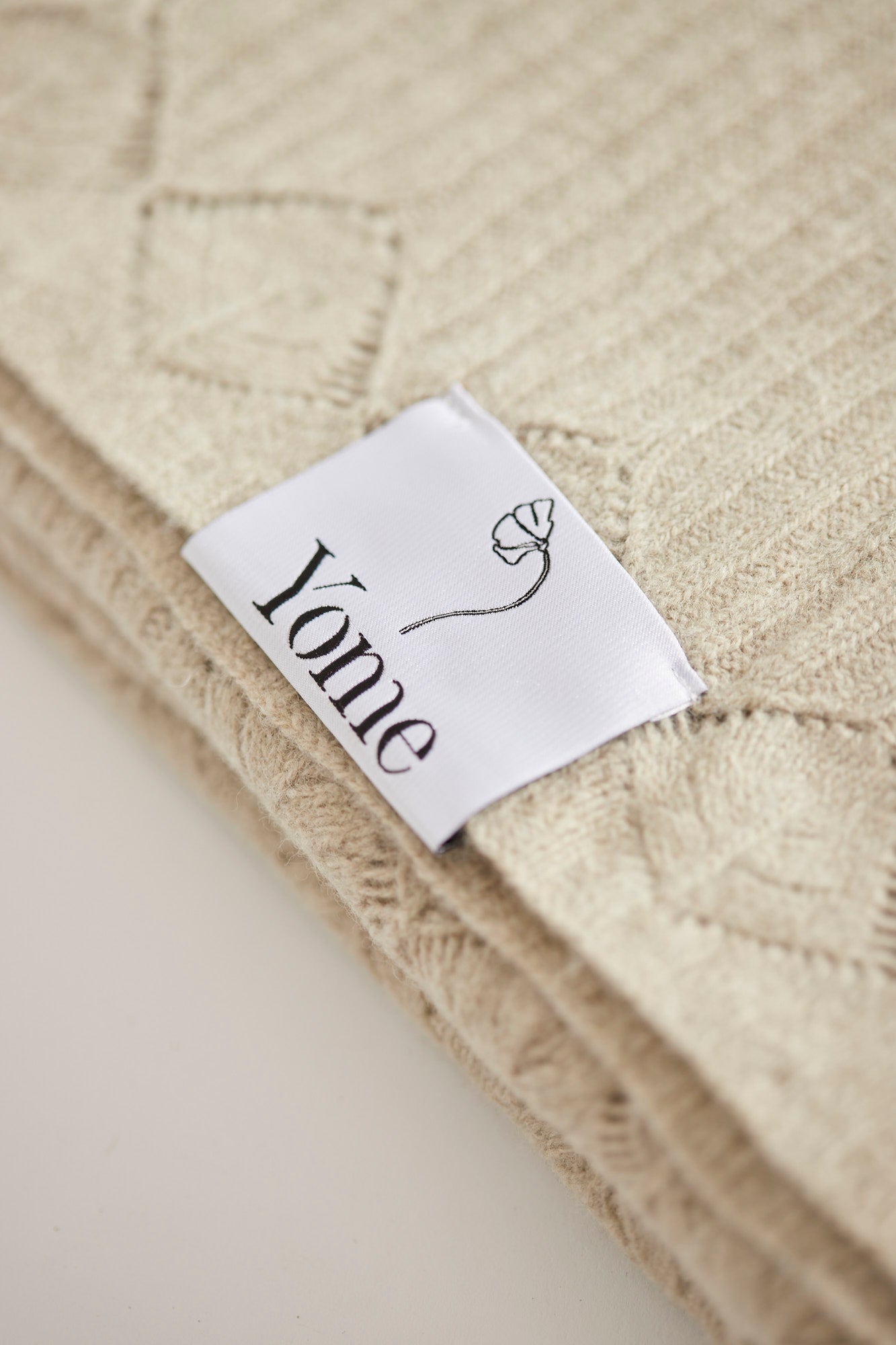 Yak & Merino wool blanket - Light green - Yomestudios