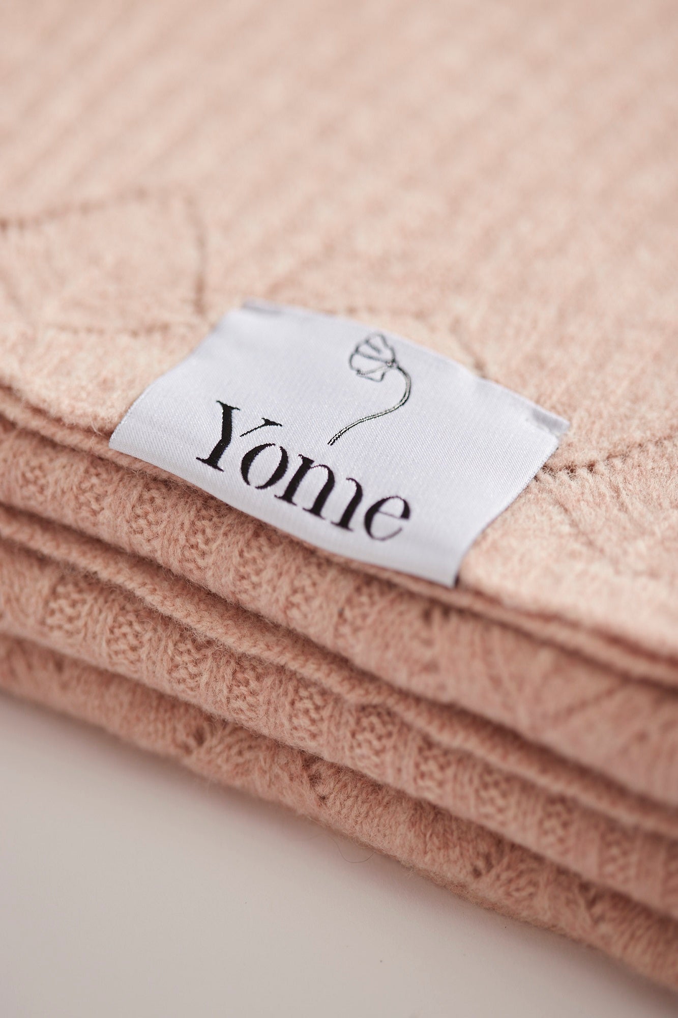 Yak & Merino wool blanket - Rosewater - Yomestudios